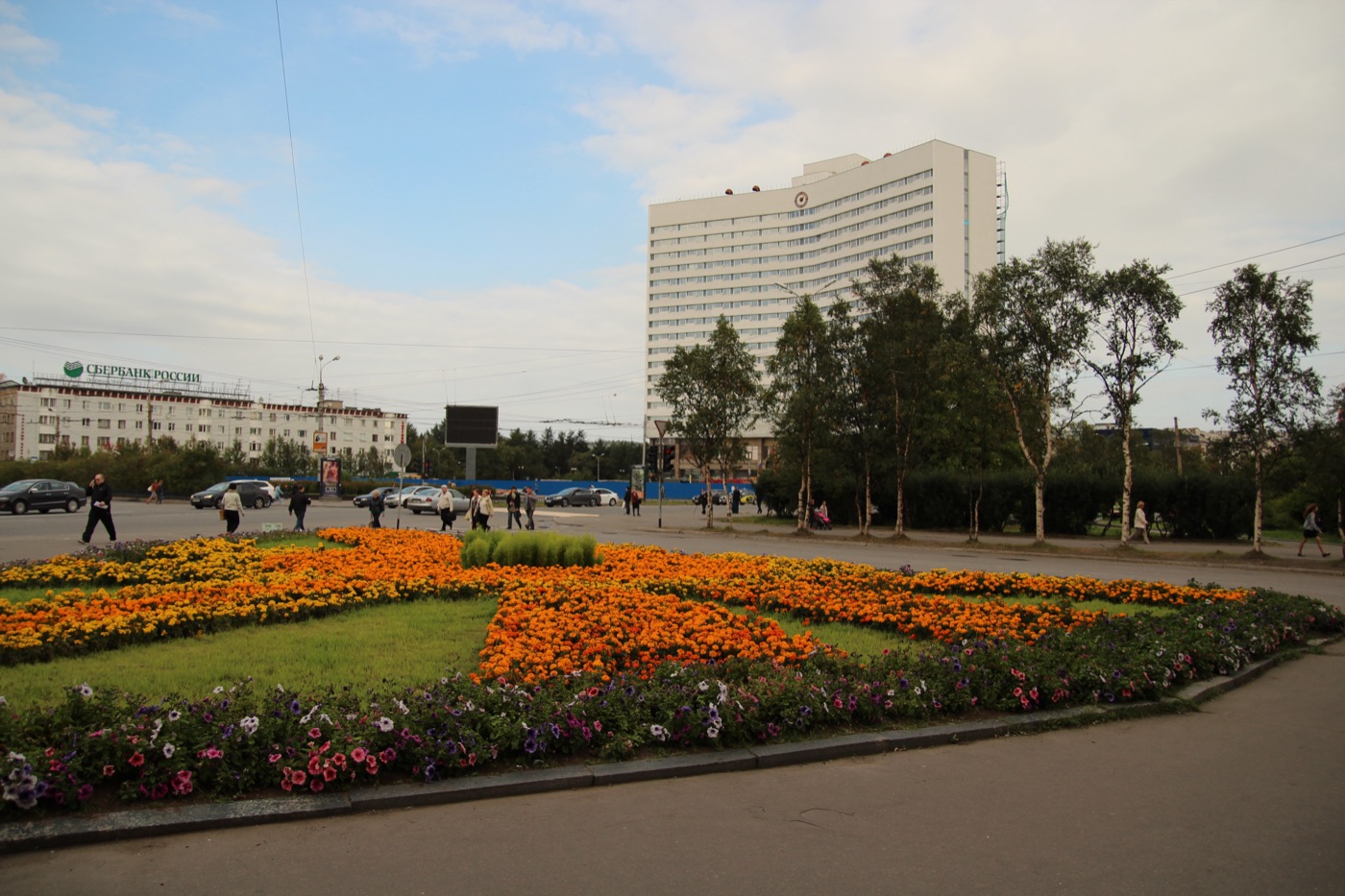 Площадь Пять Углов — центральная площадь Мурманска